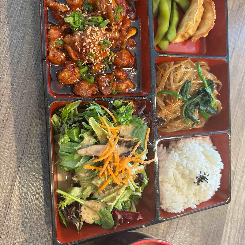 Spicy Garlic Chicken Box